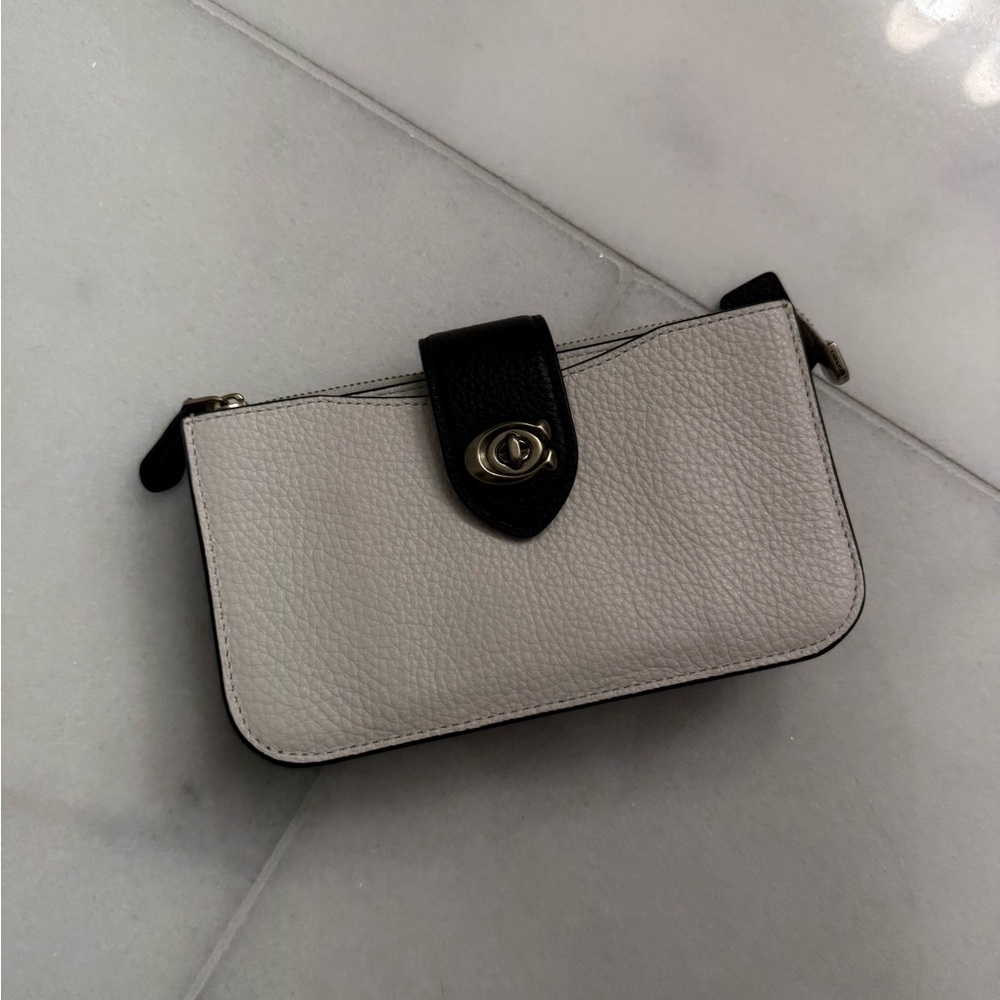 Coach Elegant Cream, Black, Brown Leather Crossbody Purse or Clutch - Picture 8 of 11